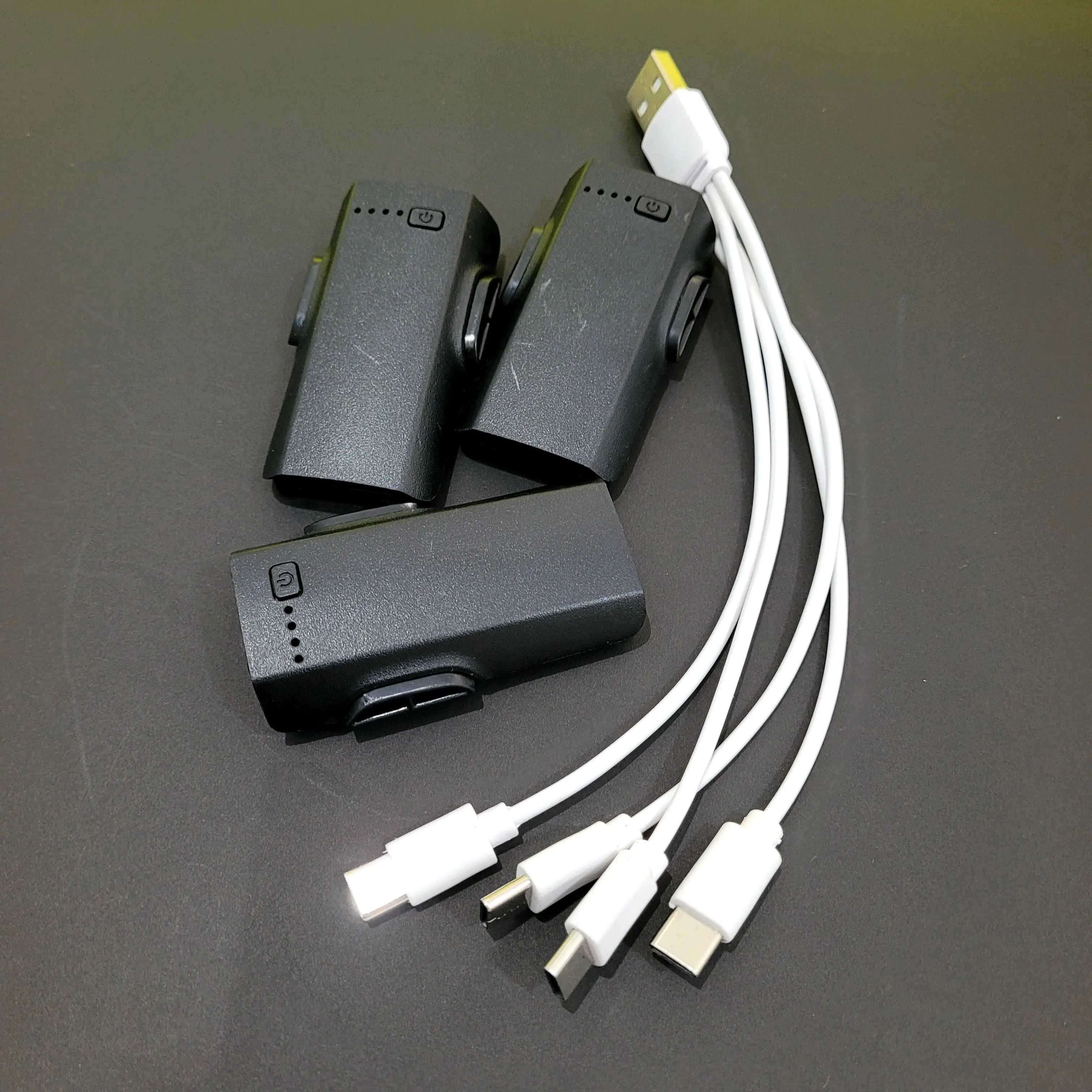 3 batteries 3.7V 700mAh avec c - Drone Kit Octocopter avis et prix