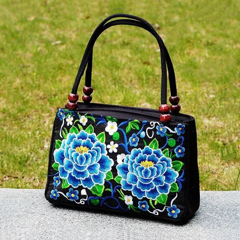 Fashion All-match 2024 New Girl Ethnic Style Embroidered Canvas Ladies Handbag Multifunction Mochila Mujer Sac A Dos