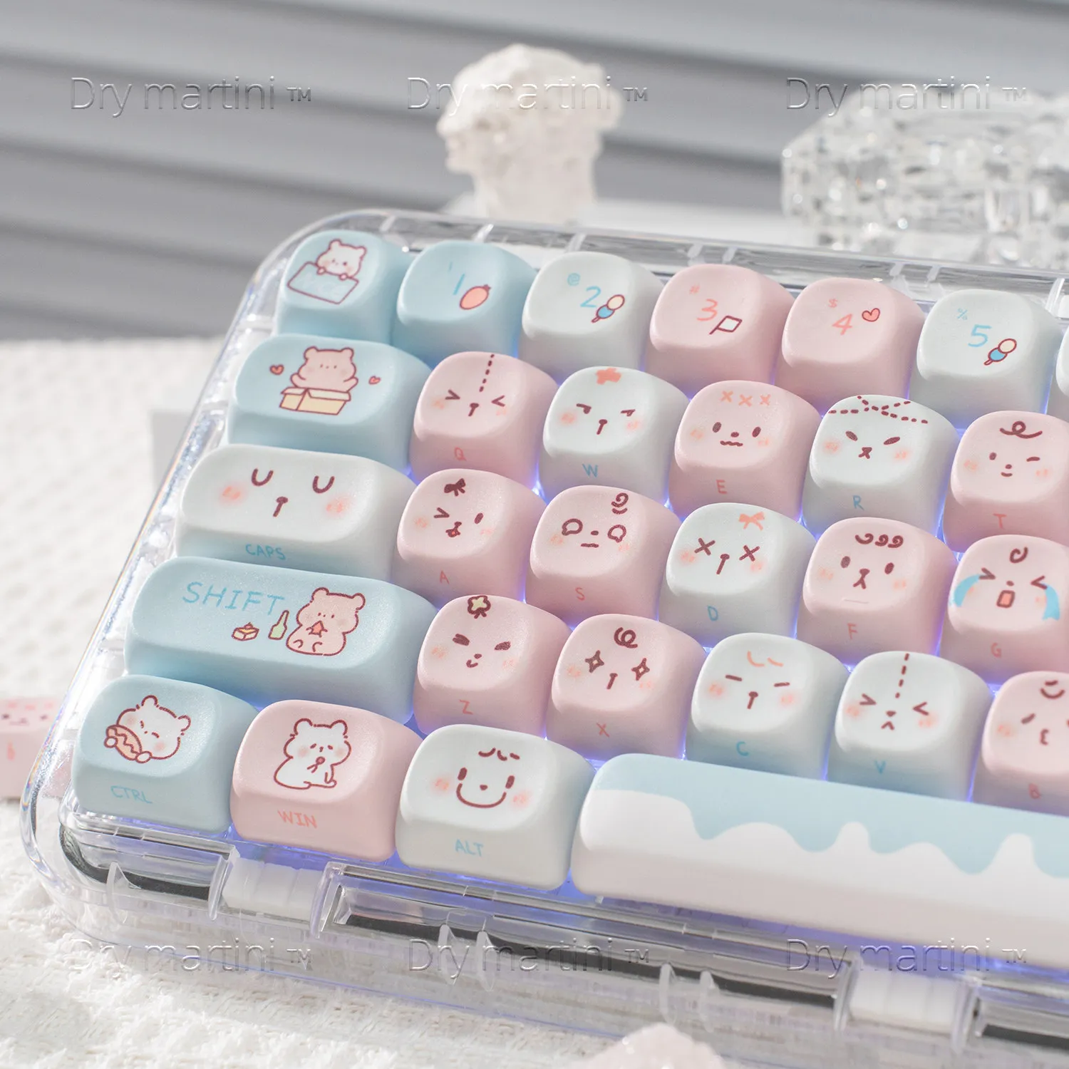 Cute Blue Pink Bear Keycaps MOA Profile PBT Sublimation Side-Engraved Translucent Spherical KeyCap Set Mechanical Keyboard Caps