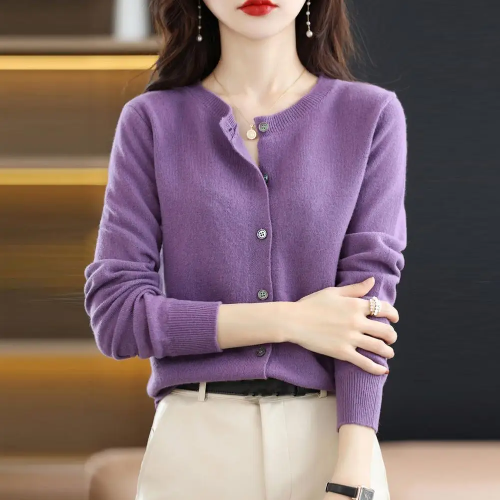 Langarm-Strickpullover für Damen, leichter Pullovermantel, eleganter Kaschmirpullovermantel mit Rundhalsausschnitt und Knopf für den Herbst