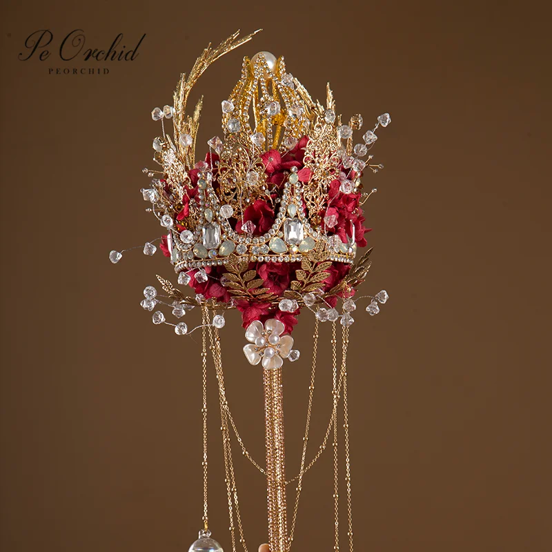 

PEORCHID Red Gold Bride Bouquet Flowers Crystal Crown Hand Bouquet De Fleur Sparkling Baroque Wedding Scepter Jewelry Bouquets