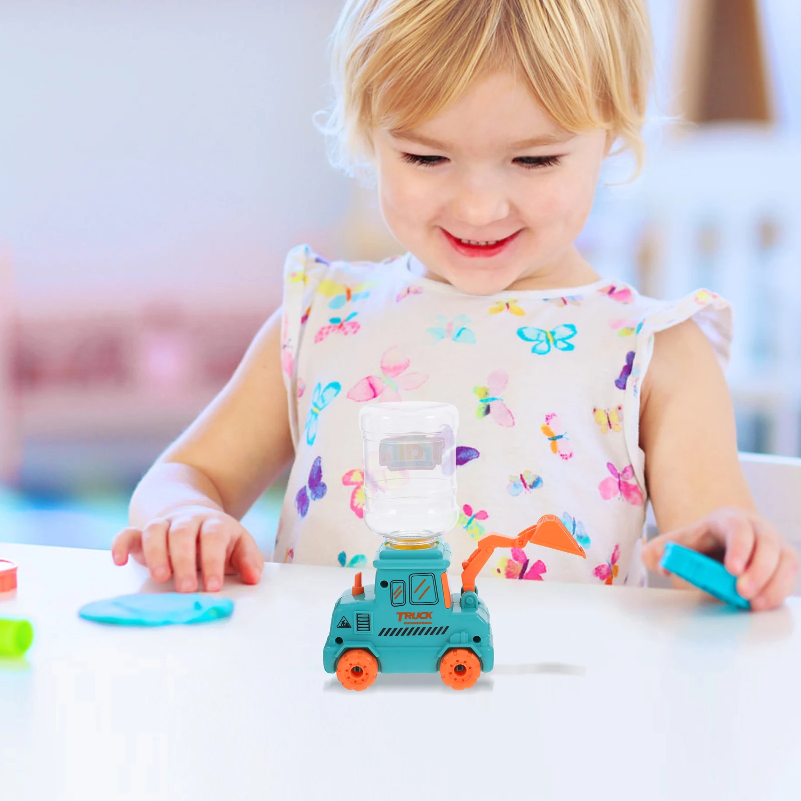 

Small Water Dispenser for Kids Cute Drinking Fountain Pretend Play Accessories Portable Versatile Realistic Design