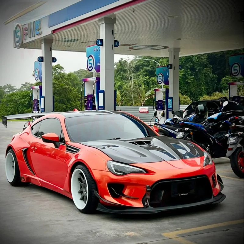 

Suitable for Toyota GT86 Subaru BRZ Carbon Fiber ROBOT Style Engine Hood 2013+