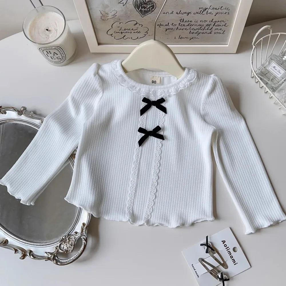 

Весенне-осенняя одежда для маленьких девочек, милые кружевные топы с черным бантом, свитера с длинными рукавами, рубашки, детская одежда принцессы