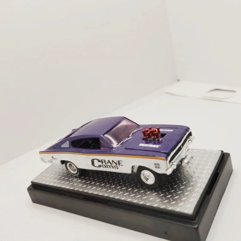 

M2, литье под давлением, масштаб 1:64, зарядное устройство Gasser, сплав, имитация модели автомобиля, статическая коллекция, украшенный праздничный подарок, игрушка, сувенирный подарок