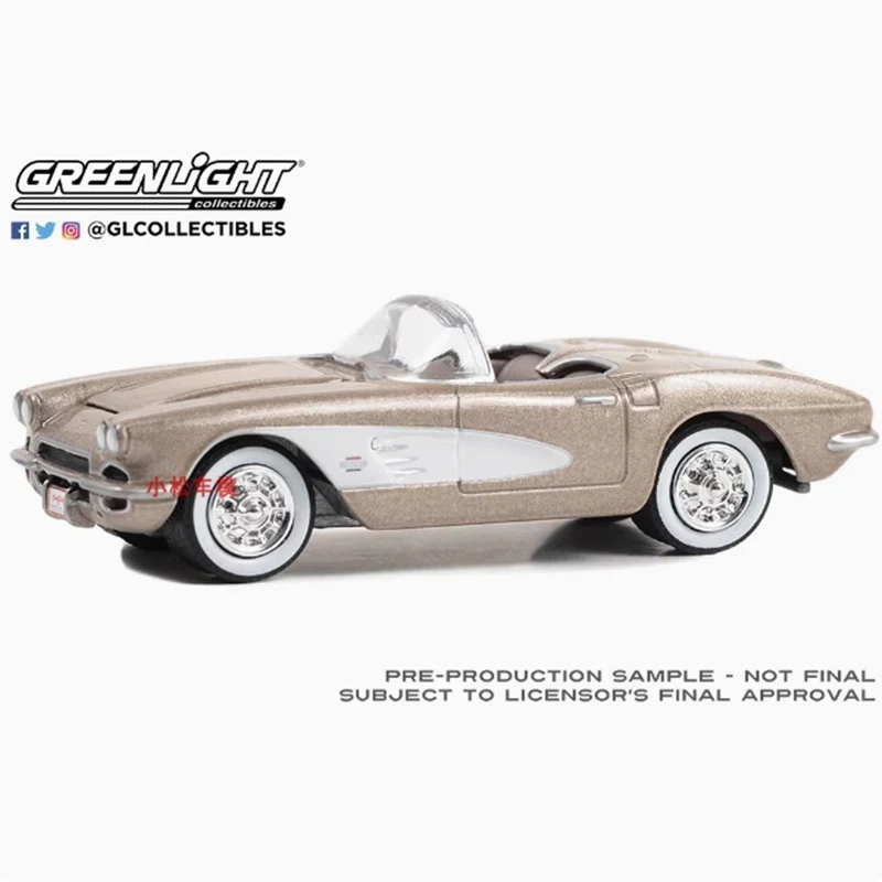 ミニカー GreenLight 1961 Chevrolet Corvette 1/64 Greenlight 1:64 Scale 1961 Corvette Retro Convertible Sports Car