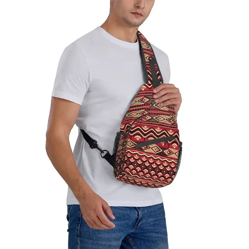 Kastanjebruine Afrikaanse Ankara Crossbody Sling Rugzak Afrika Beschaving Stijlen Schoudertas Voor Reizen Wandelen Dagrugzak