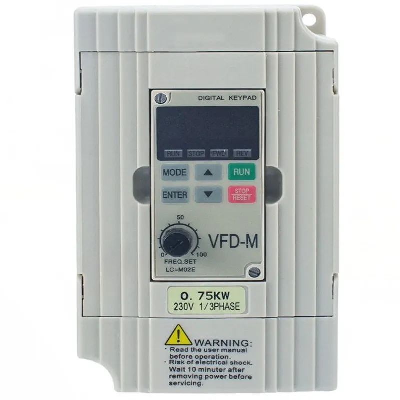 

1PC VFD-M series l VFD004M21A VFD015M21A 220V /380V 0.4KW / 0.75kw /1.5kw /2.2kw inverter