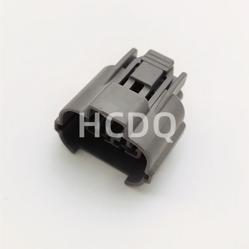 

10 PCS Original and genuine 6189-0130 automobile connector plug housing supplied from stock