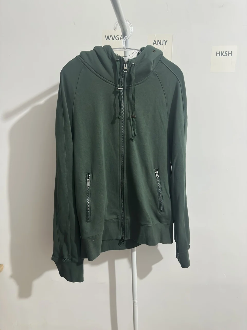 HKSH Spring Autumn New Men Tide Dark Punk Visual Style Patchwork Embroidered Letter Sweatshirt Distressed Hooded Hoodies HK26825