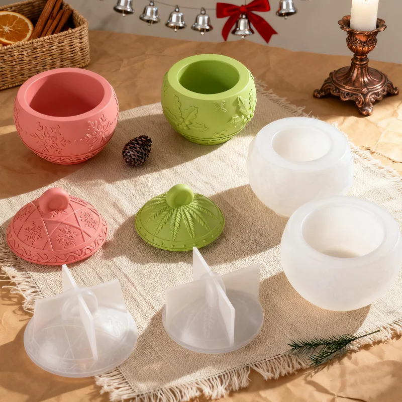 

Christmas Round Ball Jar Silicone Mold With Lids DIY Handmade Concrete Relief Snows Berry Scented Candle Mold Xmas Decor