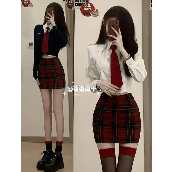 2023 nova coreia mulheres jk uniforme curto decote em v azul marinho cardigan + camisa branca + vermelho xadrez saia apertada três peças conjunto de moda