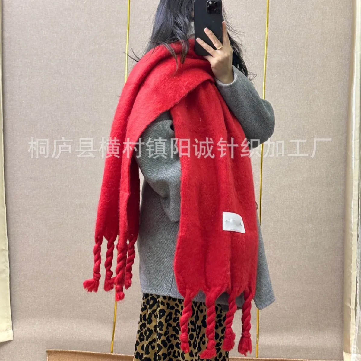 

2025 New Gilma Sea Hair Soft Women's Scarf Thickened for Cold Winter, Ultra Warm Outer Coat Shawl Handmade Knot Fashion Scarf
