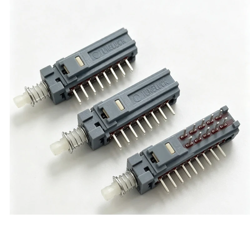 1PCS/LOTS Taiwan MPN-S6-A Self-locking 6-knife 18-pin Keyed Switch 6-way with Lock 9.0x7.3x29.3 Power Supply 2*9