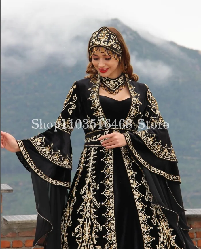 Black Middle Eastern Evening Dress with Placket Long Sleeve Luxurious Embroidered Arabian Bridal Dresses vestidos de noche