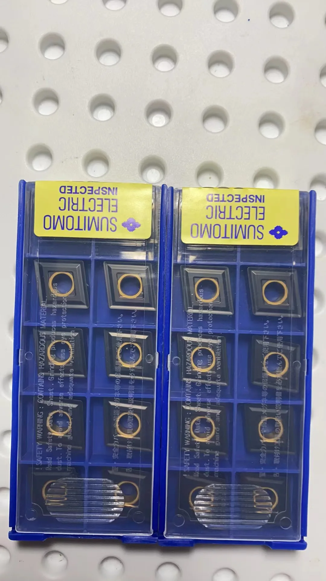 

Carbide inserts for lathe CNMG120408N-GZ AC420K