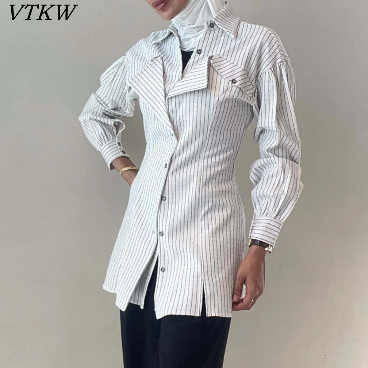 

VTKW Women's Spring 2025 Trendy Striped Lapel Long Shirt Ladies Elegant Slim-Fit Long Sleeve ButtonDown Outerwear Fashion Casual