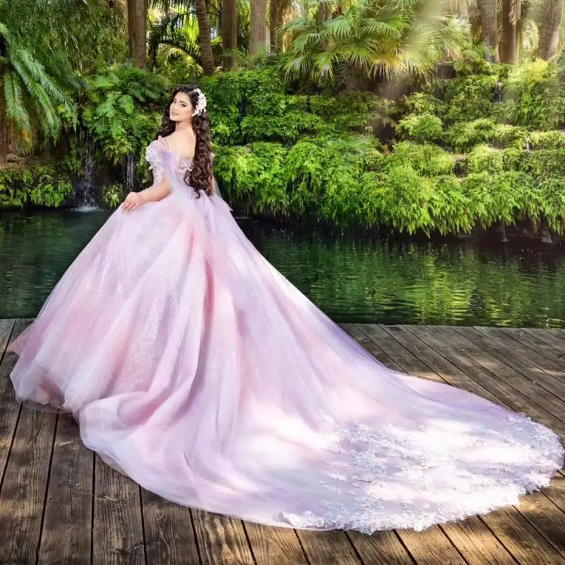 فساتين Quinceanera الوردية الفاخرة المخصصة الترتر زين حبة تول الحلو 16 سنة Vestidos De 15 Anos ذيل محكمة