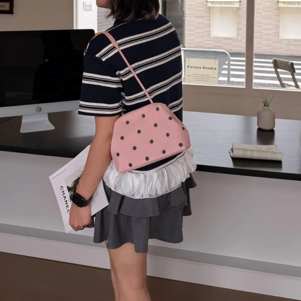 

Polka Dot Matte Cloud Bag, Premium Textured Oblique Span Shoulder Unique Fashion Light and Versatile Commuter Underarm Bag