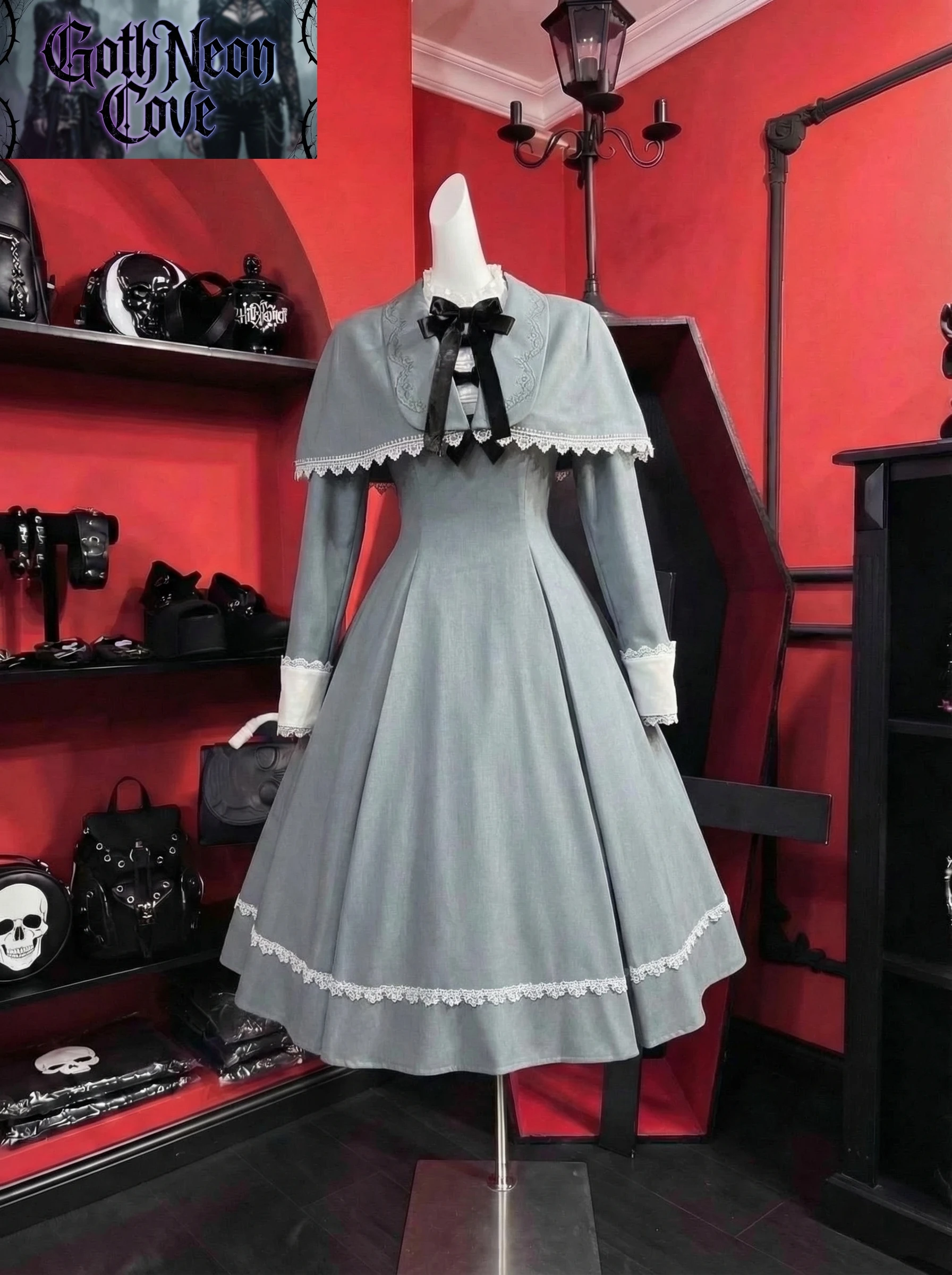 

Весенне-осенний японский комплект в стиле Харадзюку: элегантное платье Лолита из двух частей (кружевной кейп + приталенное длинное платье), винтажный комплект в стиле Y2K Викториан, 2026