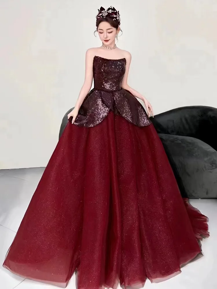 Tubo superior brinde vestido de noiva casamento high-end 2024 novo vinho vermelho vestido de noivado nicho feminino