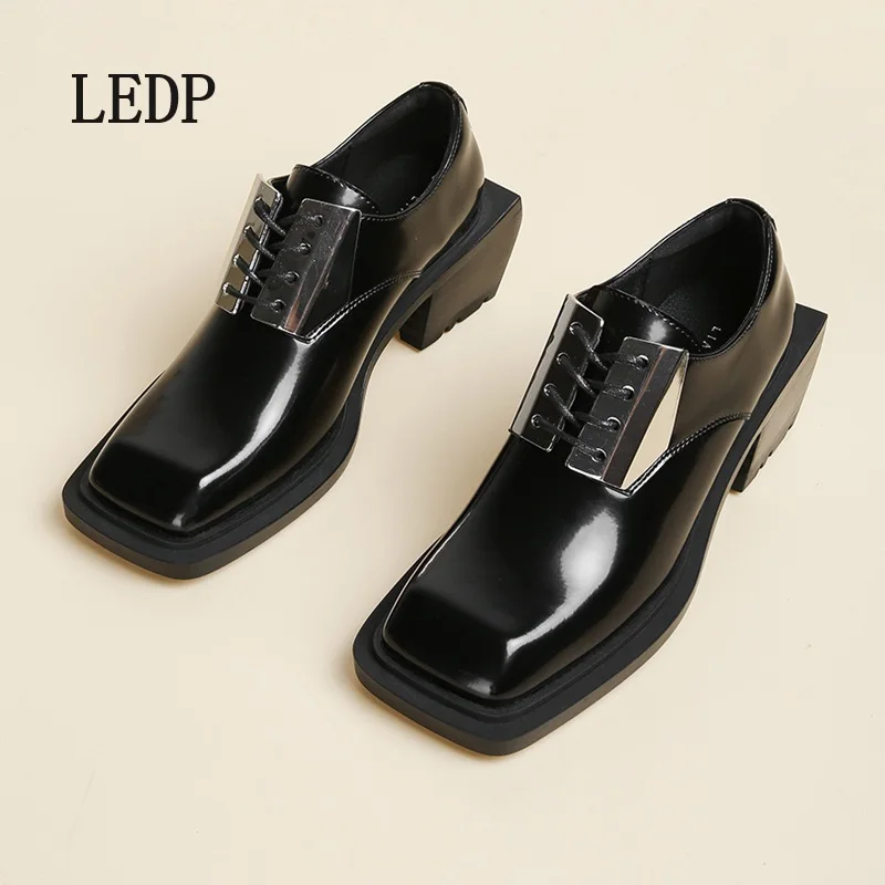 LEDP Brand Men British Derby Shoes 2024 New Trend Design Sense Metal Decorative Square Head Small Leather Shoes High Quality