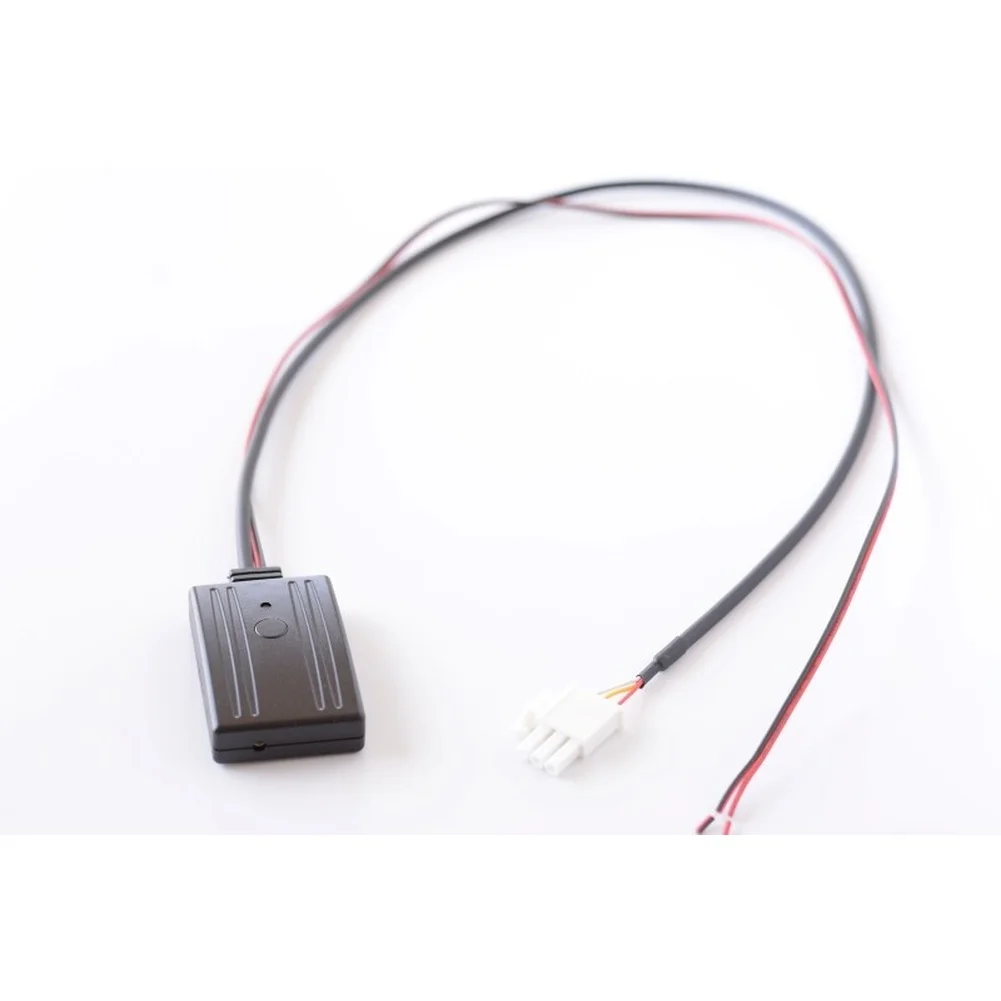 Hands-Free Streamer Car AUX Adapter 15 Meters Range ABS Material Build 35 Grams Weight Compact Lightweight Design Audio Adapter