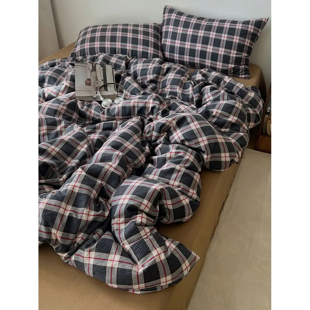 

100 Polyester Retro Plaid Print Duvet Cover Set, 2 Pillow Shams 1 Duvet Cover No Bed Sheet