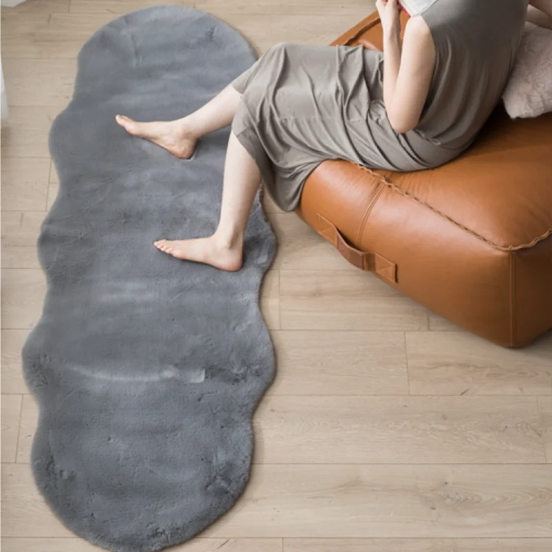 Irregular Fur Rug for Bedroom, Plush Nordic Living Room Carpet, Black Fluffy Home Floor Mats, Kids Bed Room, Bedside Ornaments