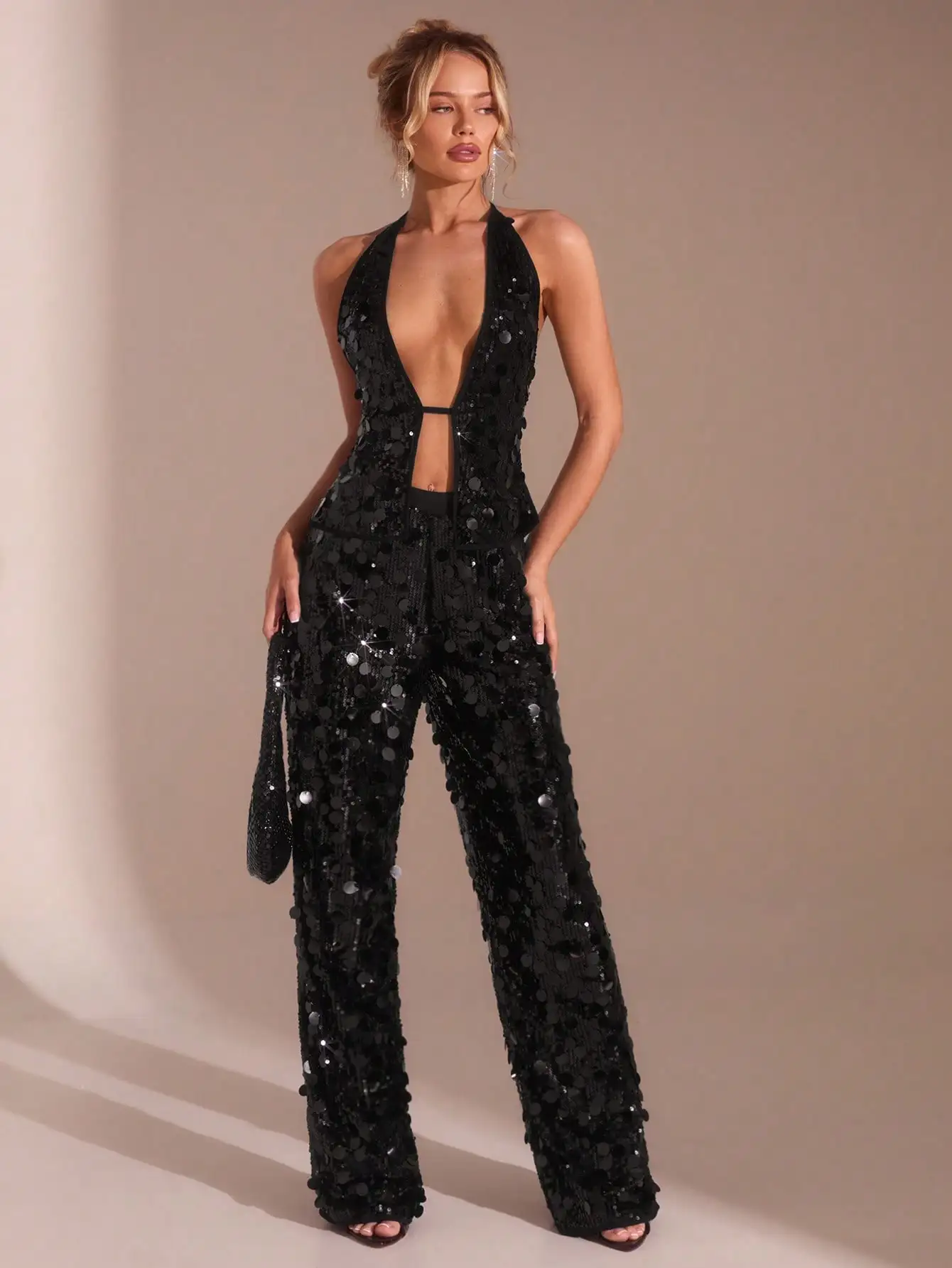 

Черный комбинезон с пайетками, без спинки, с вырезом на шее, для клуба, вечеринки, выпускного вечера и свидания