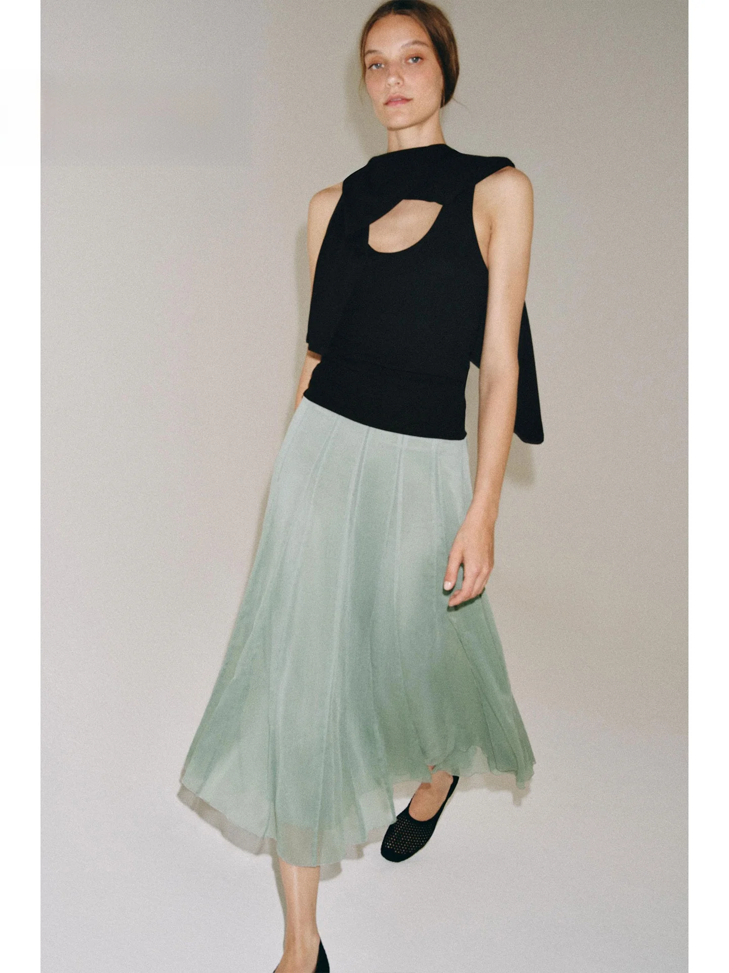 Stunningly Beautiful Artistic Style A-Line Midi Skirt Drapey Texture Half-length Ladies Fashion Summer 2026 Gown