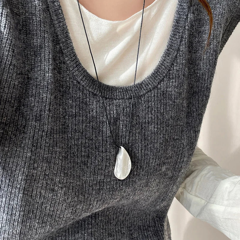 Vintage Distressed Irregular Metal Matte Pendant Necklace for Women Girl Retro Sweater Chain HUANZHI 2025 NEW INS