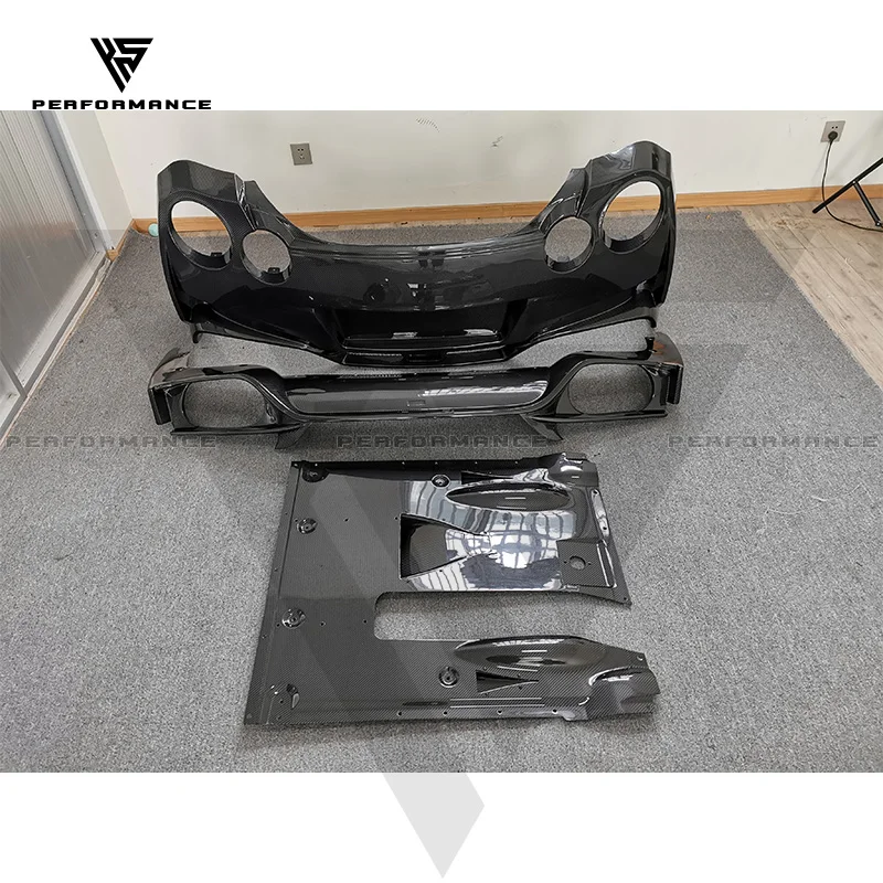 

Vari 2019 Ver Magnum Opus Style Half Carbon Fiber Car Part Rear Bumper With Fog Light Rear Diffuser For Nissan GTR R35 2008-2019