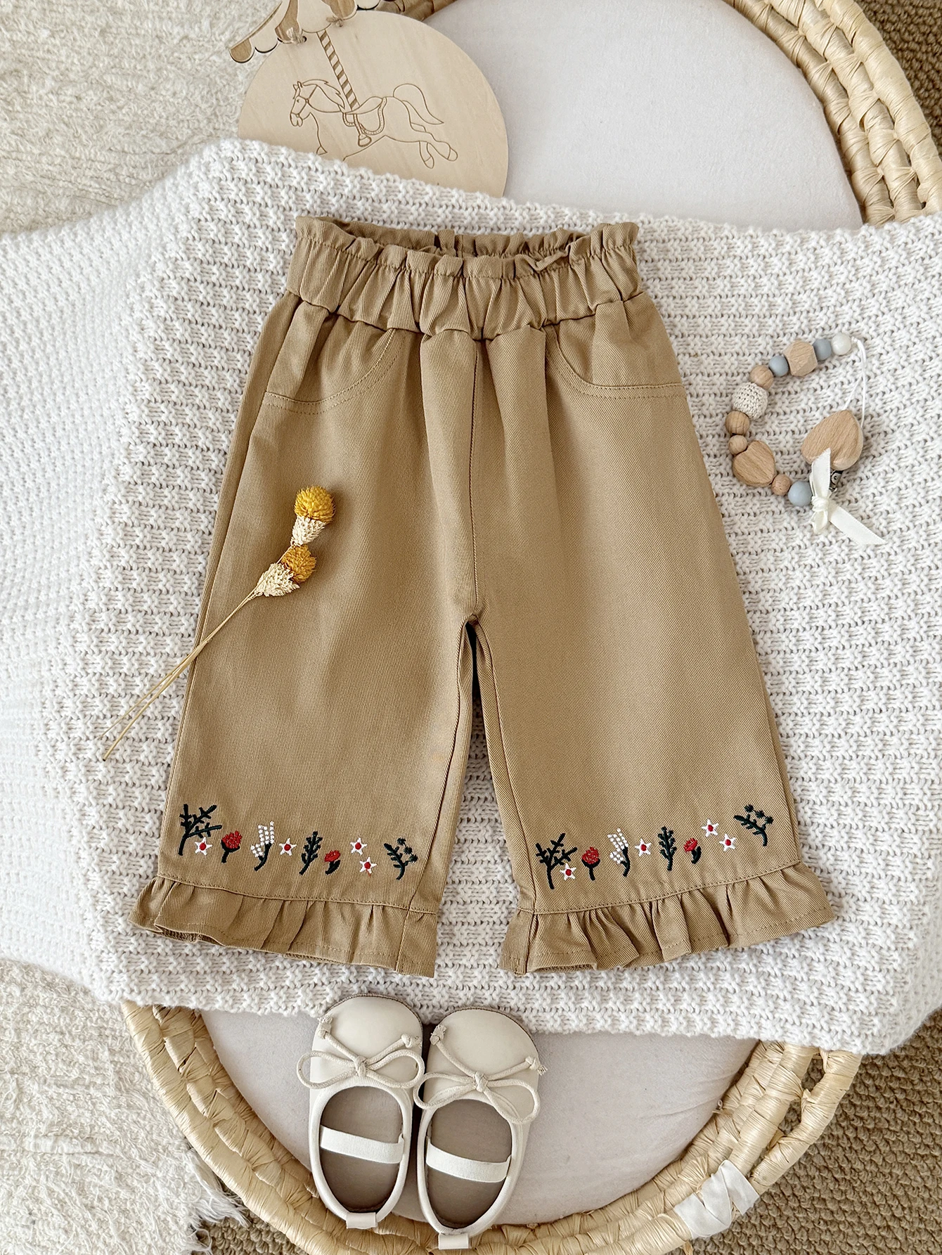 Spring Baby Girls Floral Embroidery Wide LegCropped Pants Ruffle Hem Elastic Waist Loose Casual KidsVintage Trousers