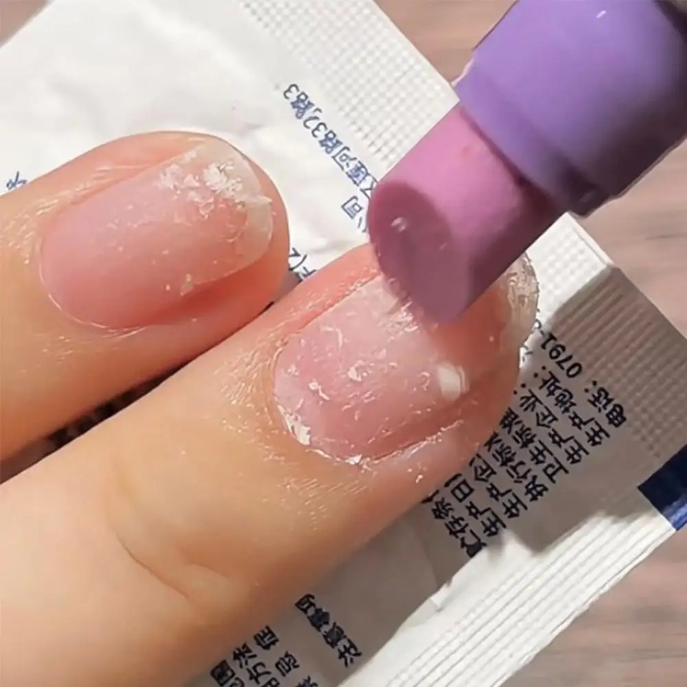 Stylo à Essence pour ongles 3 en 1, huile pour cuticules, hydratant à absorption rapide pour le soin des ongles, réparation des ongles secs et cassants