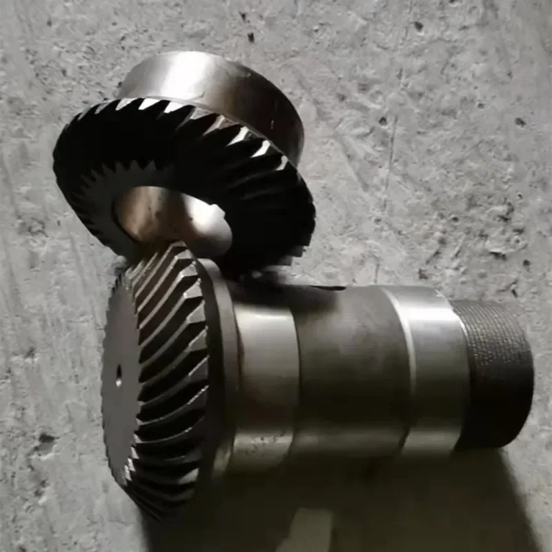 machine accessories T6216D/8 floor type boring machine accessories spiral bevel gear Z25/35 inner 45 high 180