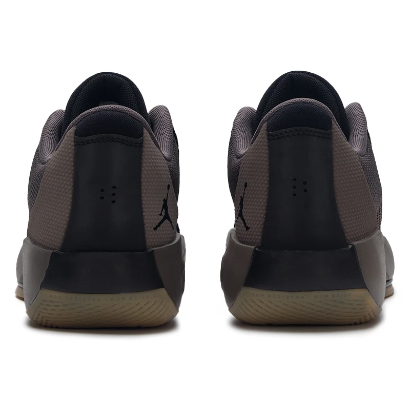 Nike Men's Shoes Jo…