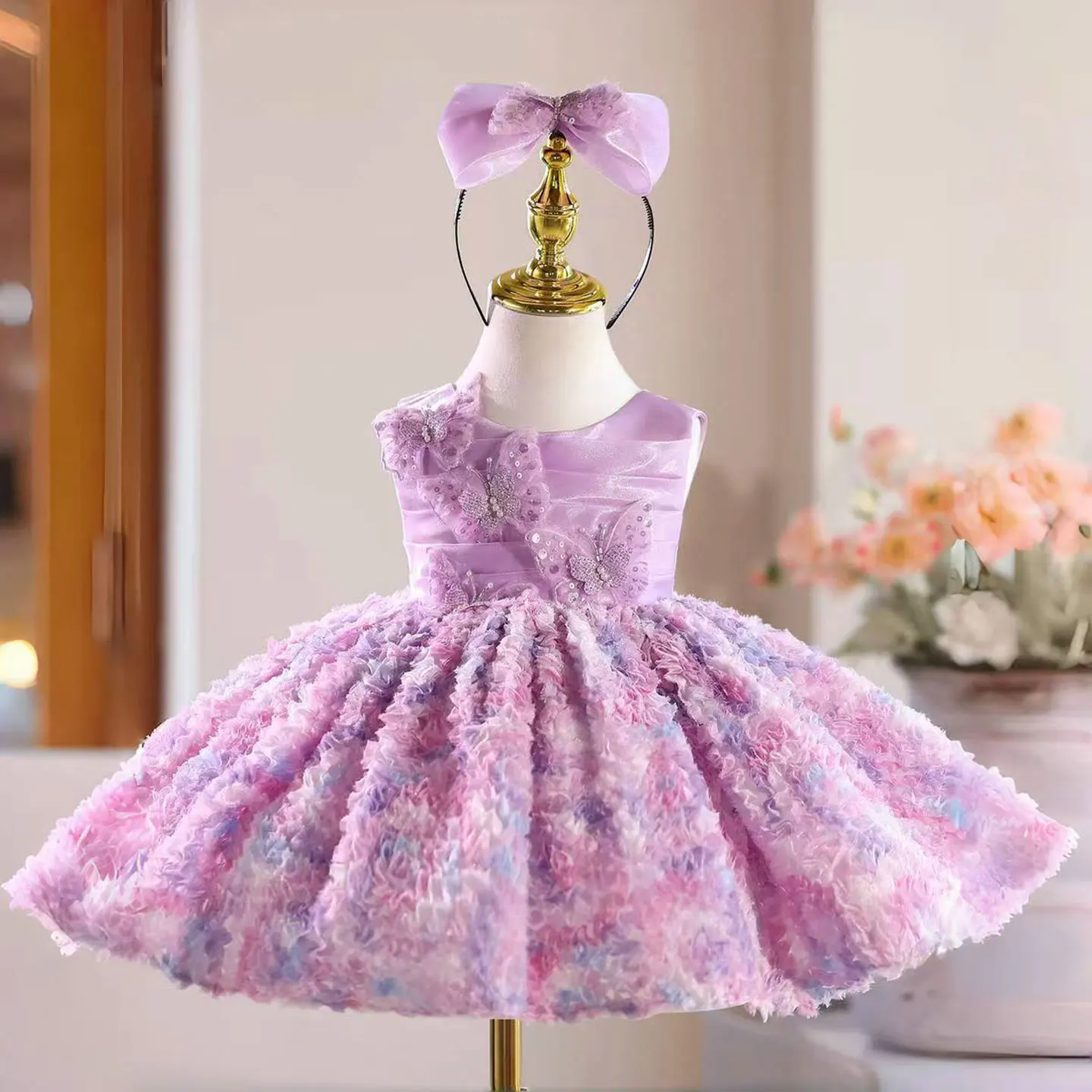 

Dreamy Vow D144 Lilac Elegant Girls Dress Flowers Lace Crystal Knee Length Kids Wedding Birthday Holiday Party Pageant Dress