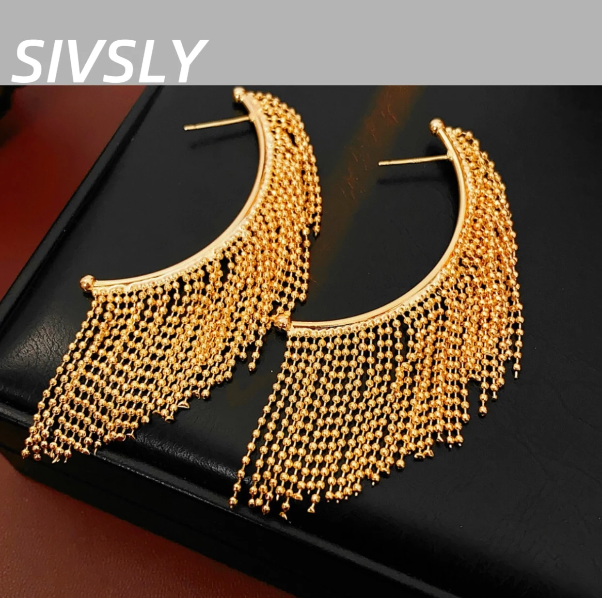

European and American temperament metal fringe earrings, versatile earrings, exaggerated earrings, luxurious and high-end feelin