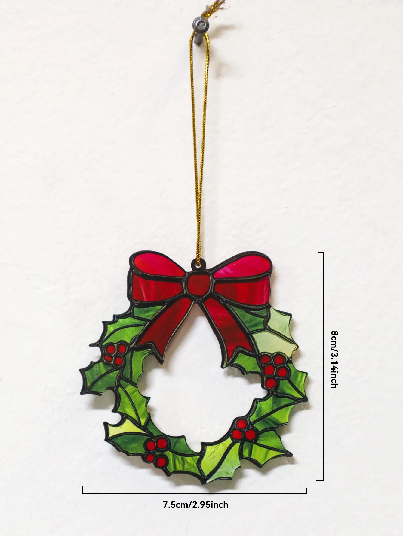 Green Christmas Acrylic Holly Wreath Ornament with Red Bow, Hanging Window Decor, Festive Xmas Tree Decoration for Home & Party