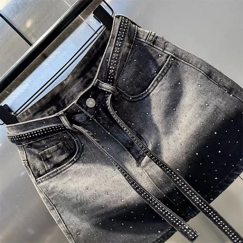 2026 Oversize Retro Diamond Denim Mini Skirt for Women Summer High Waist Shiny Rivet Slim Skirts Gradient Black Grey Jean Skirts