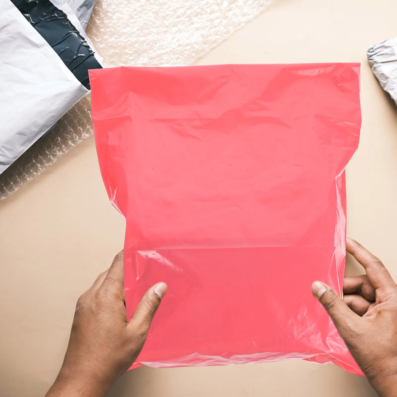 

100 Pcs 25x35cm Clothing Shipping Pink Mailer Envelopes Envelope Packaging Mailer Packing Bags Files Bags