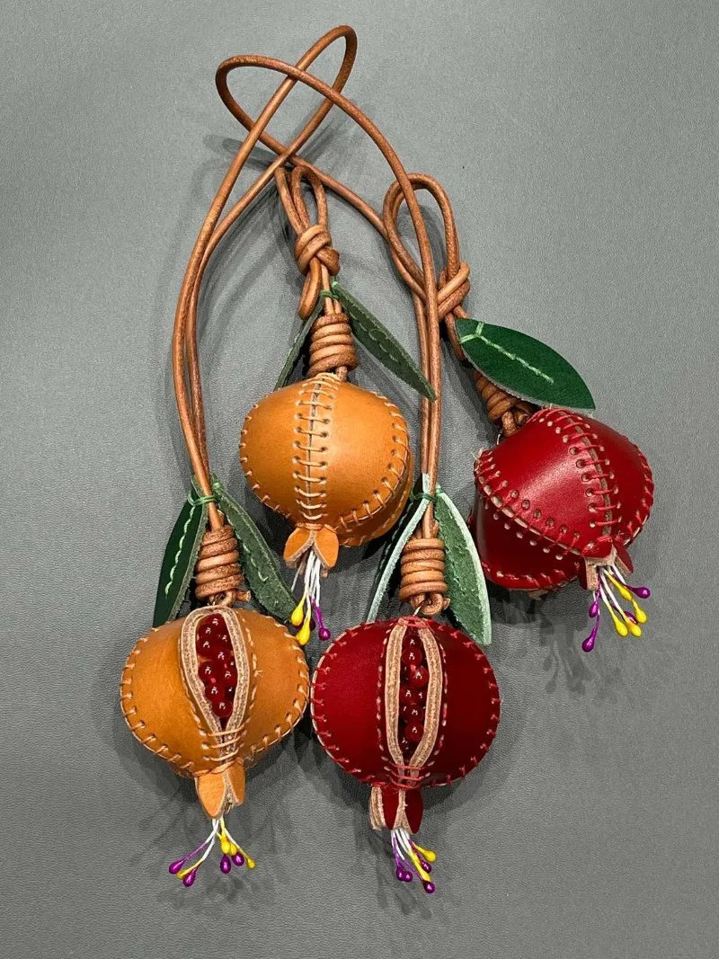 Handmade Leather Open Pomegranate Charm Bag Pendant Keychain Lucky Fortune Portable Festive Gift Cute Trendy Women Men