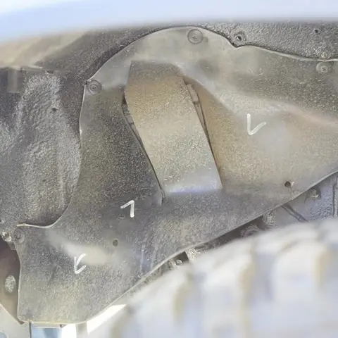 Stänkskärmar för Nissan Patrol Y60 Tvärbalk Gummitillbehör Patrol Y60 Skärmbalksskyddspackning 12 best sales Patrol Y60 Nissan - №5