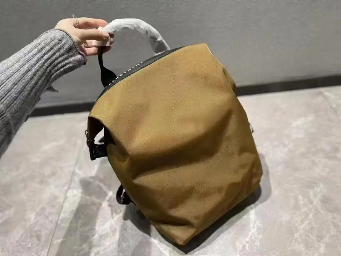 

Backpack Nylon Waterproof Large Capacity Travel Backpack Diagonal Wear resistant unisex