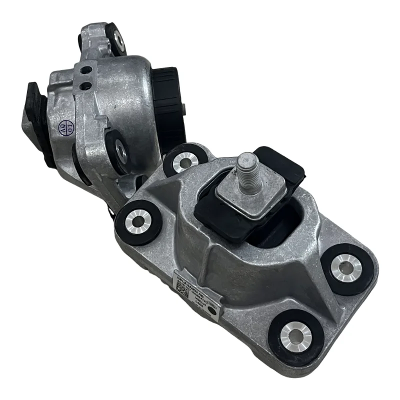 

Auto Parts Engine Mount Left or Right LR123915 LR057721For Land Rover