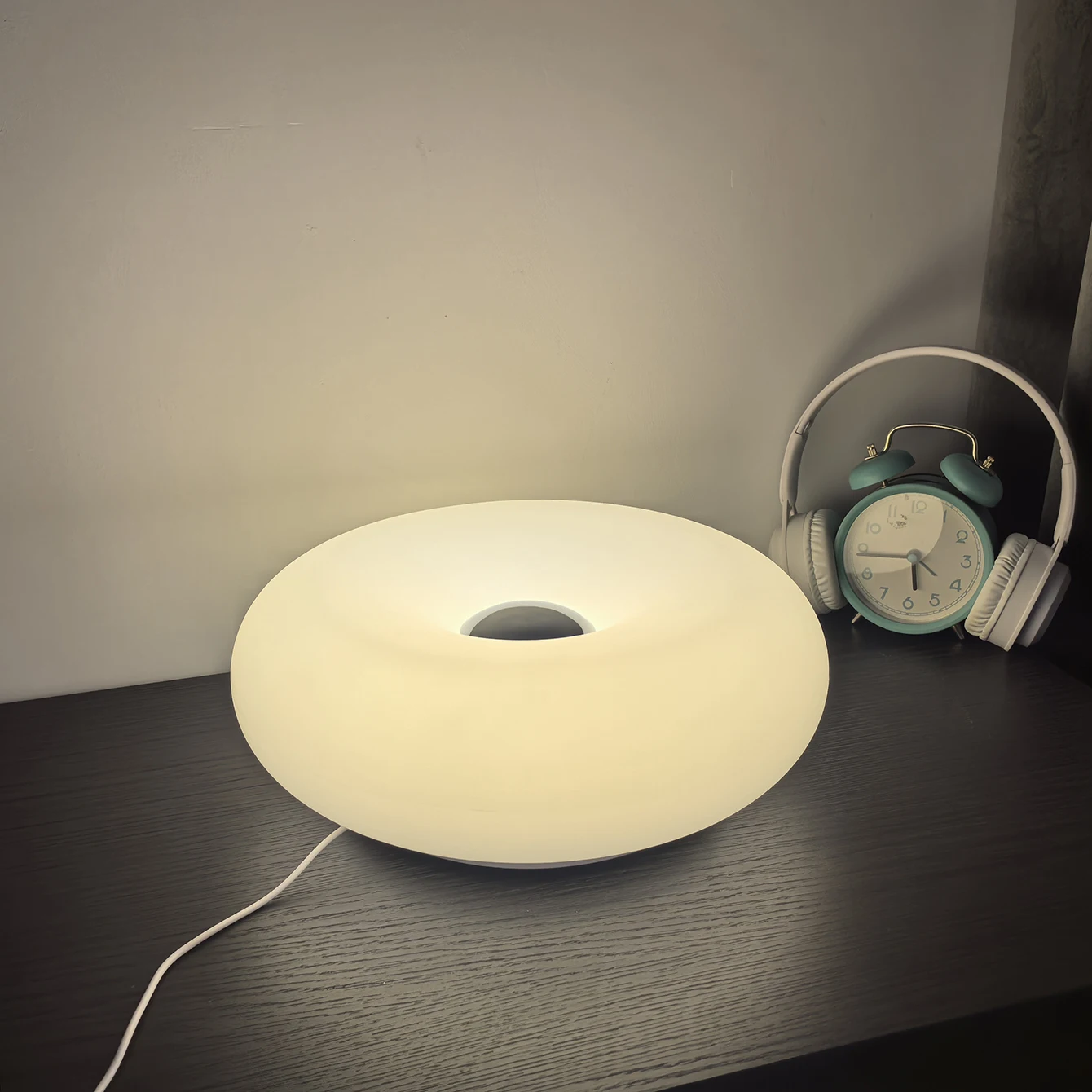 USB plug Doughnut table lamp bedroom bedside ambient light Bauhaus living room dining room decorative light