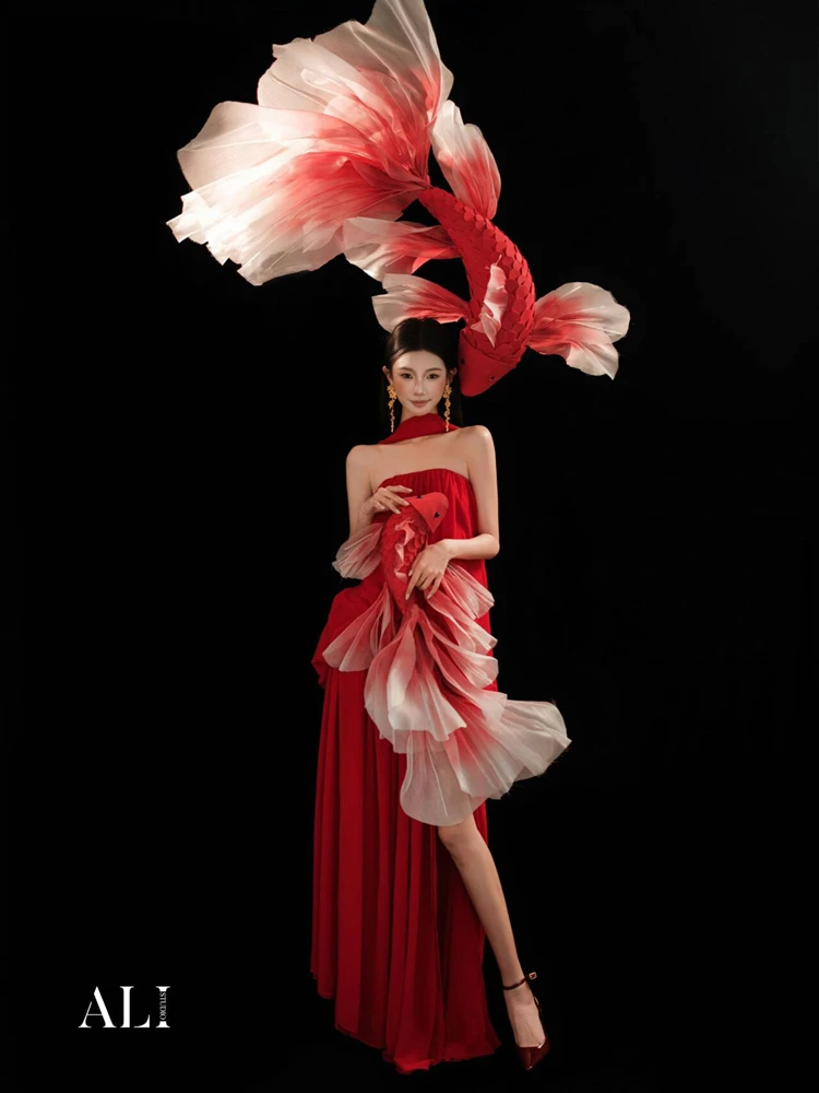 

New Year Red Theme Koi Fish Motif Chinese Atmosphere Photography Studio Costume Women's Fashionable Traditional Chinese Clothing