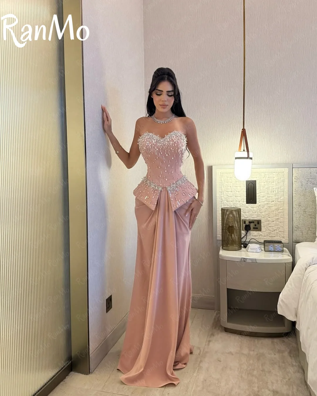 فستان المشاهير العربي بدون حمالات من Ranmo فستان فاخر مطرز على شكل حرف A للحفلات الراقصة من Vestidos De Noche لحفلات أعياد الميلاد مخصص