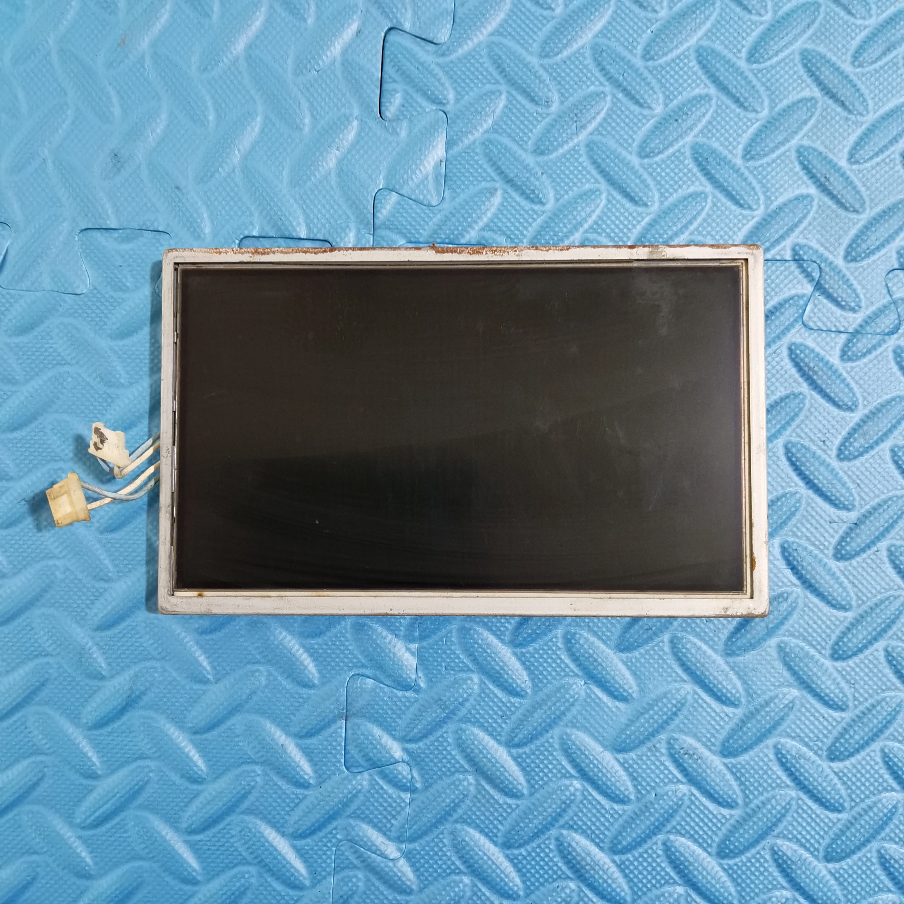 TFD70W25 Écran LCD